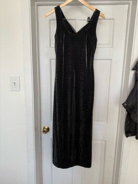 Night Way Collections Black Dress size 4